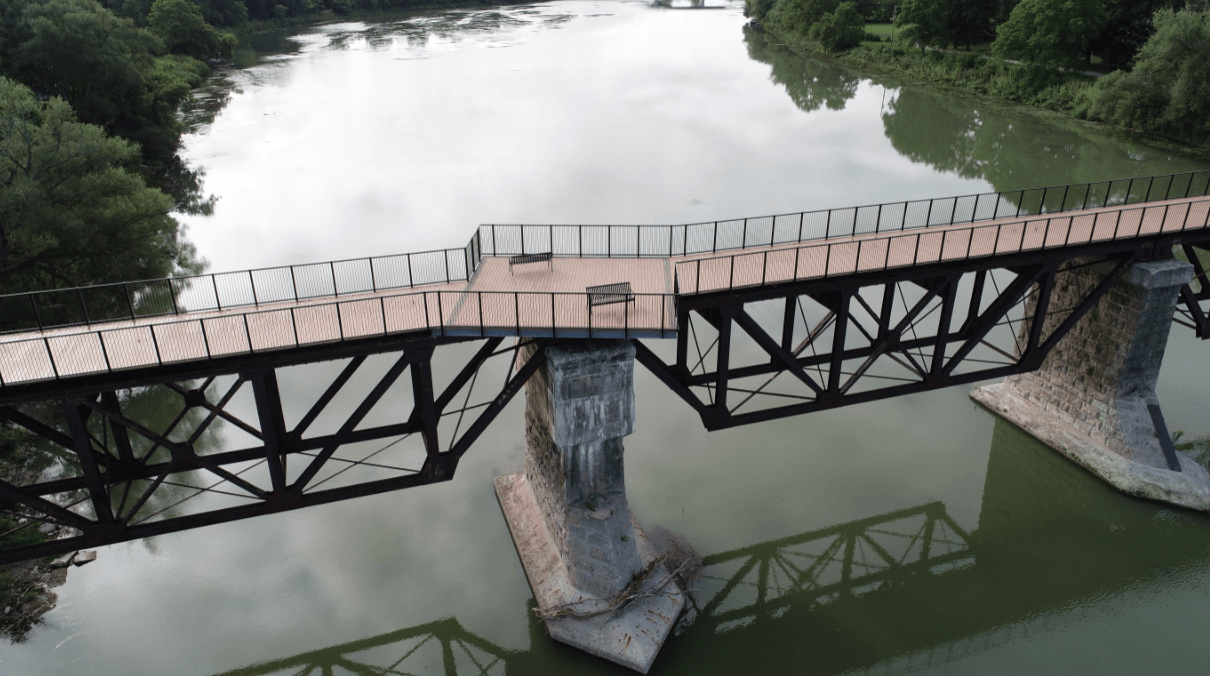 An aerial view of the Cayuga Grand Vista trail.